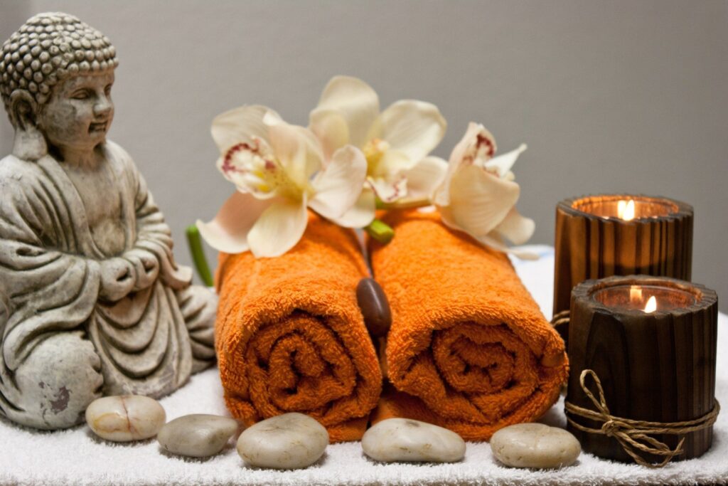 riad à marrakech pour un Gommage au Savon noir, Massage à l’ Huile d’ Argan, Tonique, Relaxant, Lymphatique …